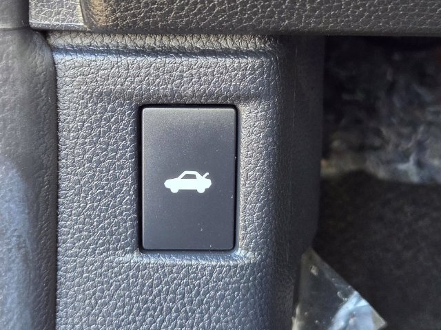 Certified 2024 Honda Accord EX image 20