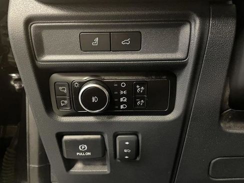 Certified 2023 Ford Expedition Platinum AWD/4WD image 15