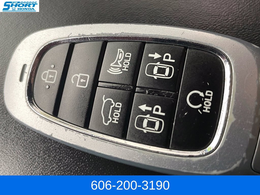Used 2023 Hyundai Santa Fe Calligraphy AWD/4WD image 27