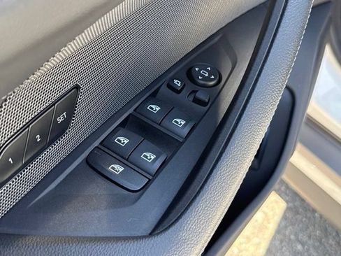 Used 2023 BMW i4 eDrive35 w/ Premium Package RWD image 19