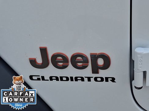 Used 2021 Jeep Gladiator Mojave AWD/4WD image 29