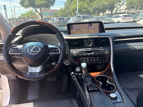 Used 2018 Lexus RX 350 FWD w/ Premium Package image 17
