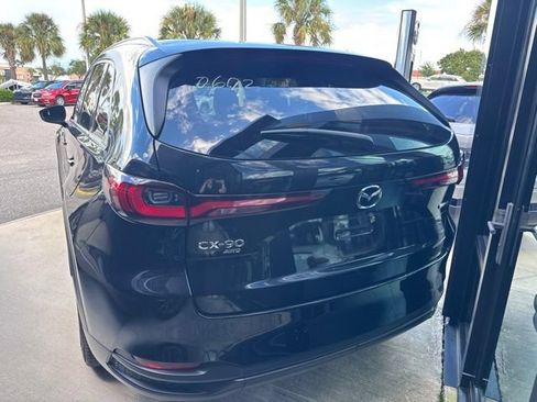 Used 2025 MAZDA CX-90 3.3 Turbo w/ Preferred Package AWD/4WD image 5