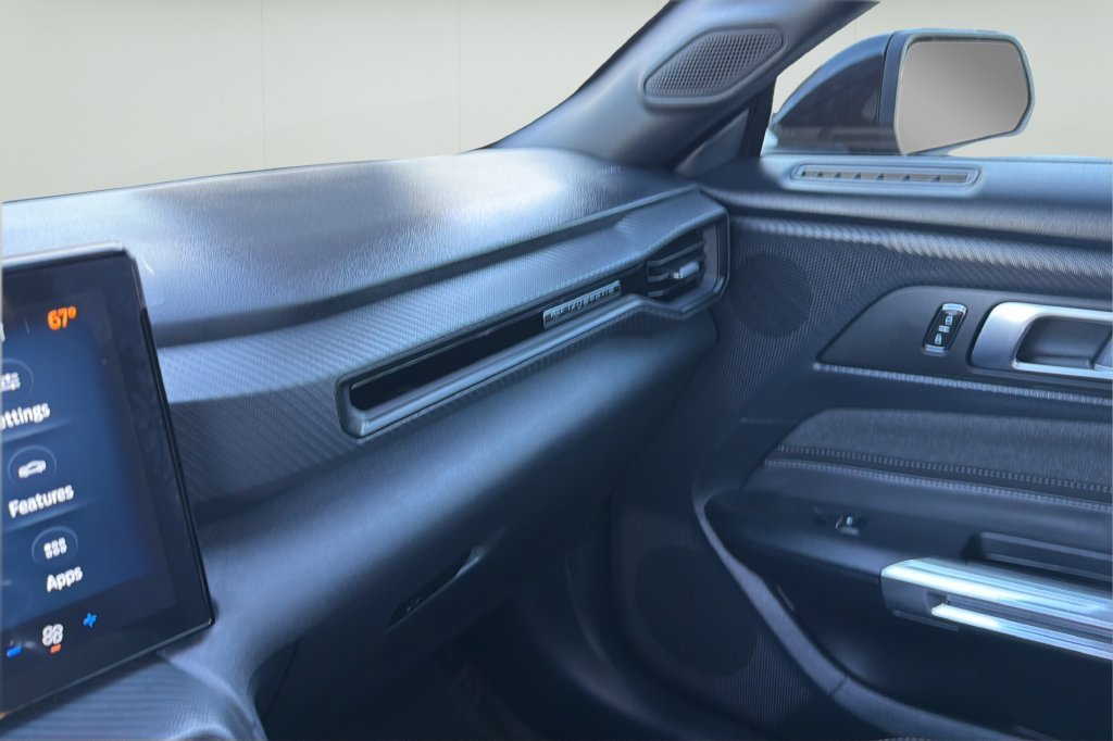 Used 2024 Ford Mustang GT RWD image 29