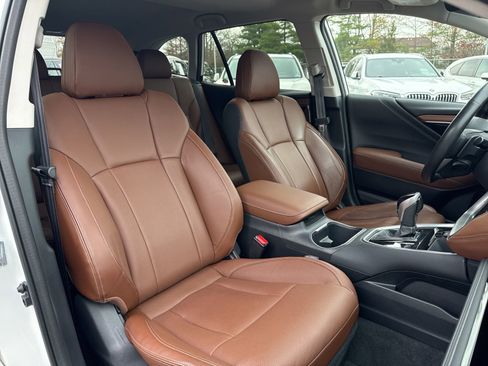 Used 2022 Subaru Outback Touring XT image 16