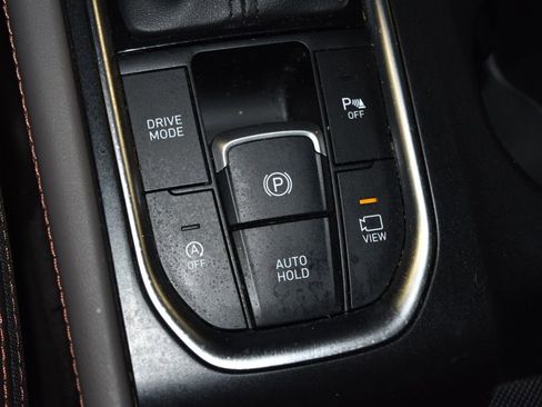 Used 2019 Hyundai Santa Fe FWD image 17