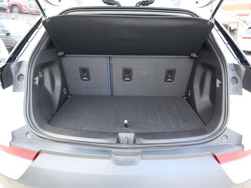 Used 2022 Chevrolet Bolt EUV Premier w/ Launch Edition FWD image 5