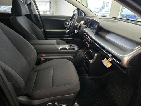 New 2026 Hyundai Ioniq 9 SE image 42