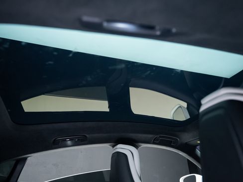 Used 2021 Porsche Taycan Turbo w/ Premium Package image 68