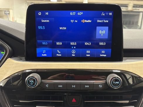 Used 2022 Ford Escape Titanium w/ Titanium Elite Package image 12