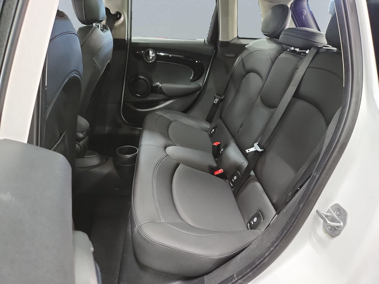 Used 2024 MINI Cooper S FWD image 19