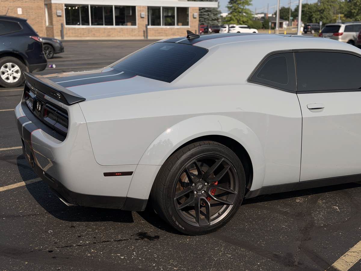 Used 2022 Dodge Challenger R/T Scat Pack RWD image 5