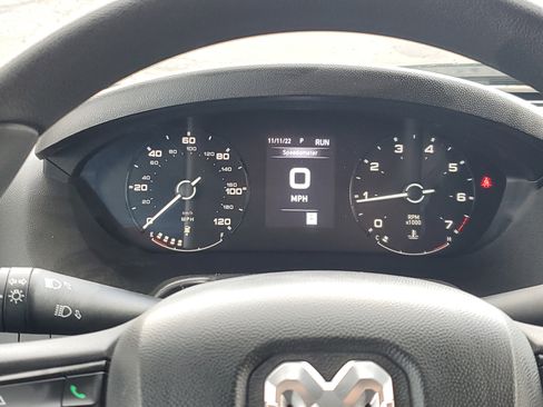 Used 2025 RAM ProMaster 2500 w/ Convenience Group image 7