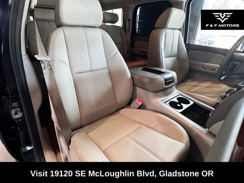 Used 2009 Chevrolet Tahoe LT AWD/4WD image 12