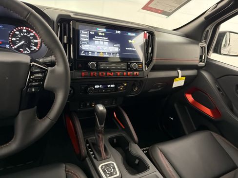 New 2026 Nissan Frontier PRO-4X w/ Pro Premium Package image 16