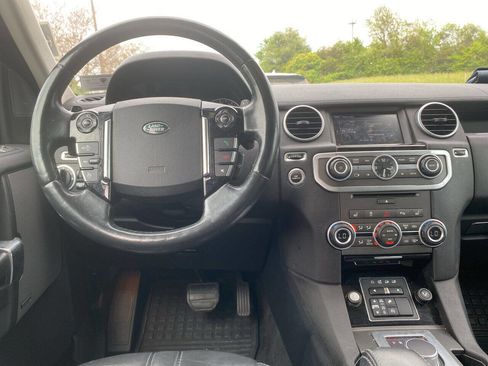 Used 2016 Land Rover LR4 HSE Silver Edition image 20