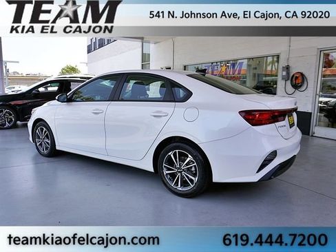 Used 2023 Kia Forte LXS FWD image 7