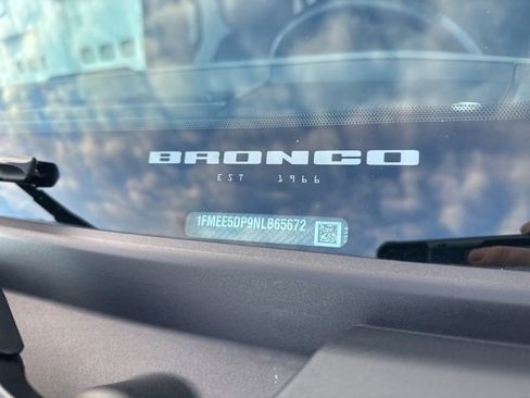 Used 2022 Ford Bronco Badlands image 17