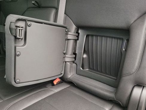 Used 2024 GMC Sierra 1500 SLT w/ SLT Premium Plus Package image 30