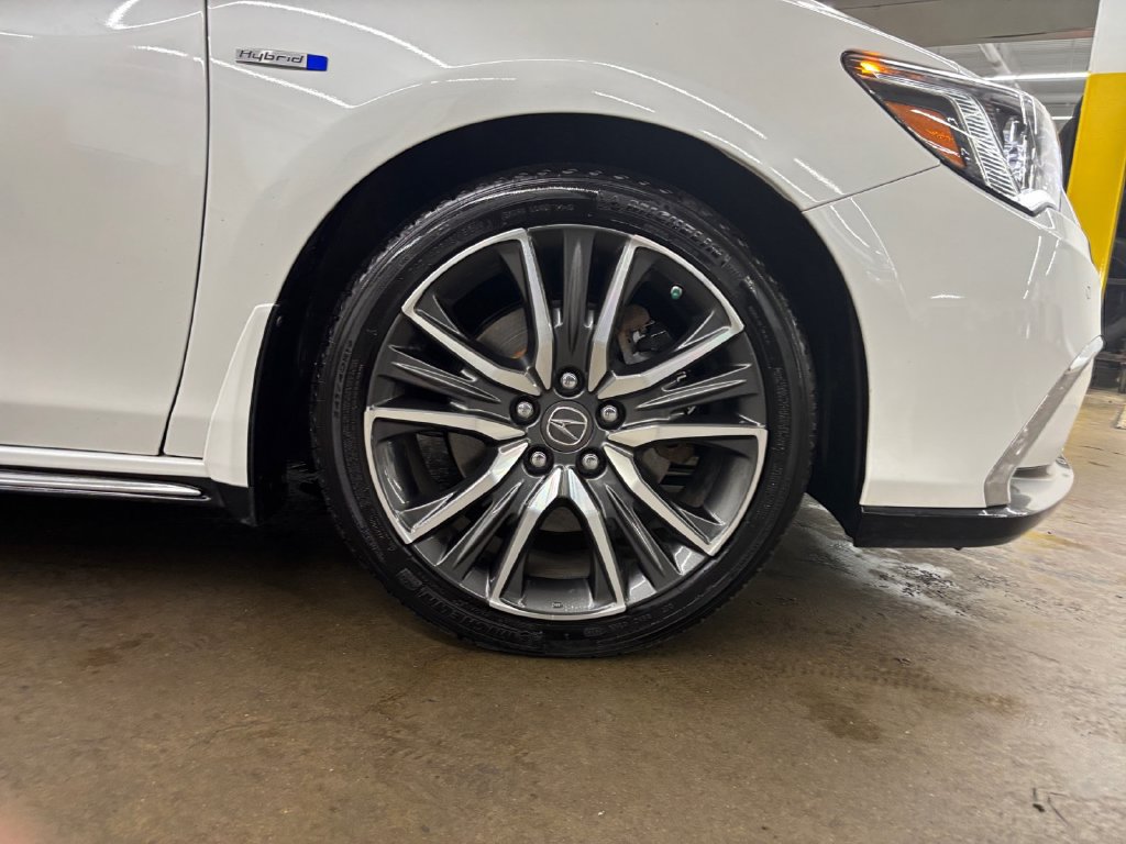 Used 2018 Acura RLX w/ Advance Package AWD/4WD image 38