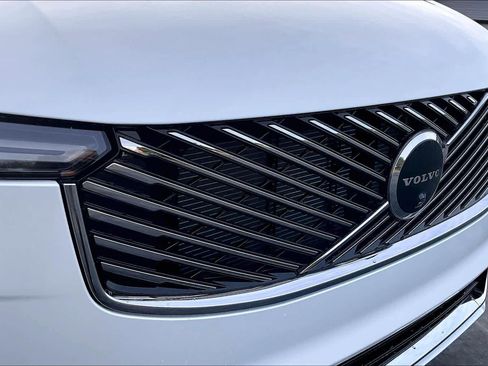 New 2026 Volvo XC90 T8 Ultra image 34