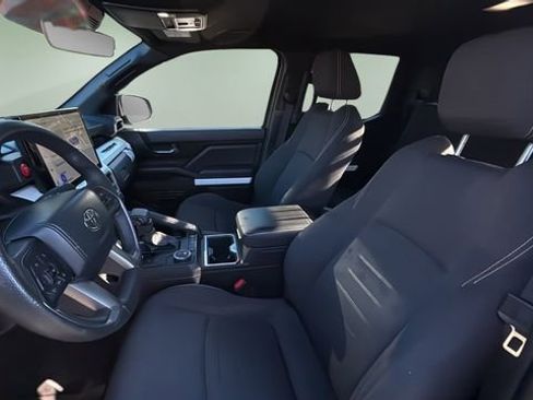 Used 2024 Toyota Tacoma TRD Sport image 18