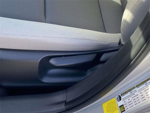 Used 2023 Toyota Corolla LE image 15