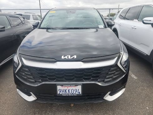 Certified 2023 Kia Sportage LX FWD image 2