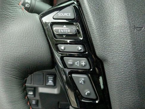 New 2025 Nissan Frontier PRO-4X w/ Pro Convenience Package image 16