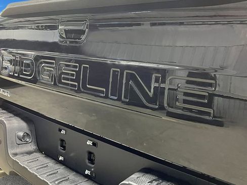 New 2026 Honda Ridgeline Black Edition image 6
