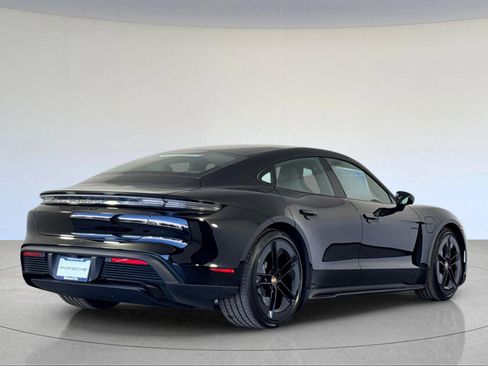 New 2026 Porsche Taycan 4S AWD/4WD image 8