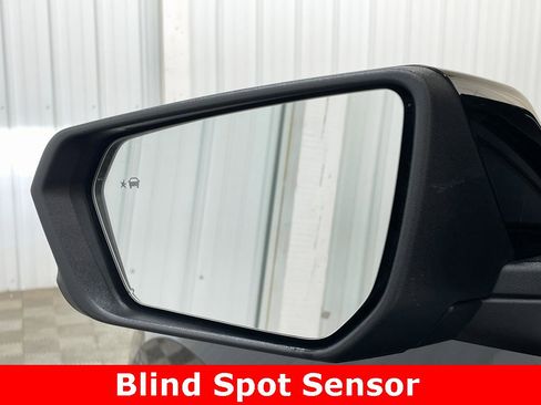 Used 2022 Chevrolet Equinox LT image 34