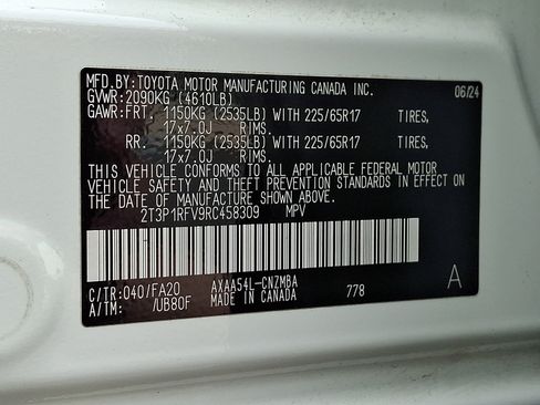 Used 2024 Toyota RAV4 XLE w/ Convenience Package AWD/4WD image 28