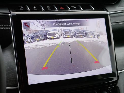 Used 2023 Jeep Grand Cherokee L Limited w/ Black Appearance Package image 30