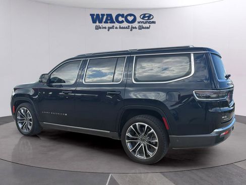 Used 2022 Jeep Grand Wagoneer Series III image 7
