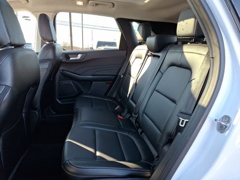 Certified 2022 Ford Escape SEL image 10