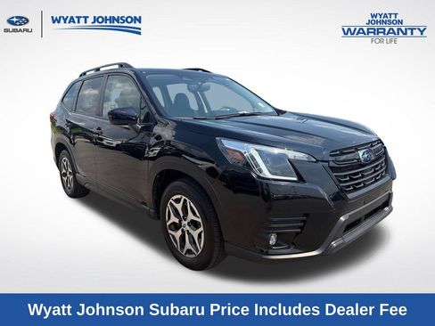 Used 2024 Subaru Forester Premium AWD/4WD image 13