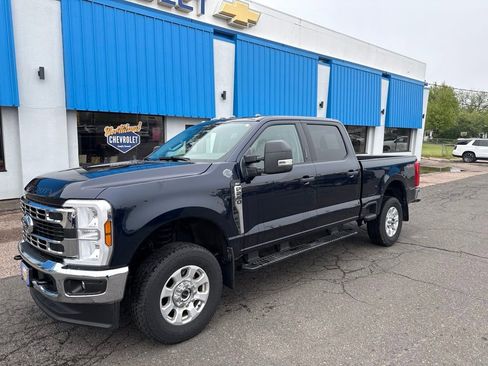 Used 2024 Ford F250 XLT w/ Snow Plow Prep Package AWD/4WD image 1