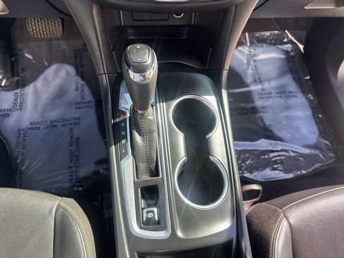 Used 2020 Chevrolet Equinox LT w/ Sport Edition image 16