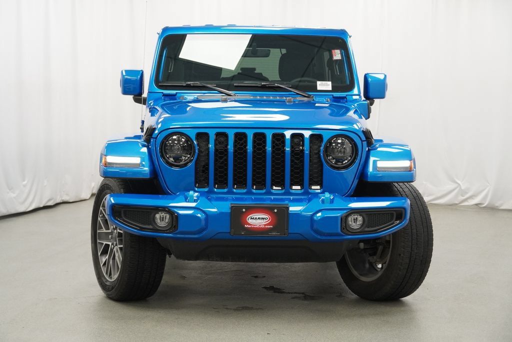 Certified 2023 Jeep Wrangler Unlimited Sahara AWD/4WD image 13