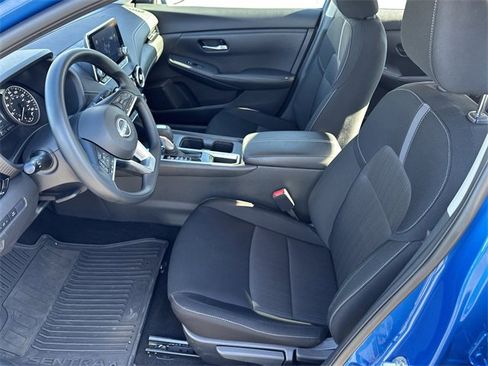 Certified 2025 Nissan Sentra SV image 18
