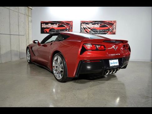 Used 2015 Chevrolet Corvette Stingray Coupe w/ 2LT Preferred Equipment Group image 7