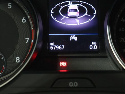 Used 2021 Volkswagen Atlas SE image 39