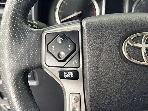 Certified 2024 Toyota 4Runner Limited AWD/4WD image 18