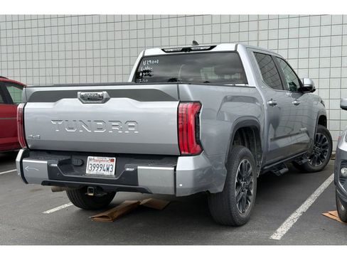 Used 2024 Toyota Tundra Limited AWD/4WD image 5
