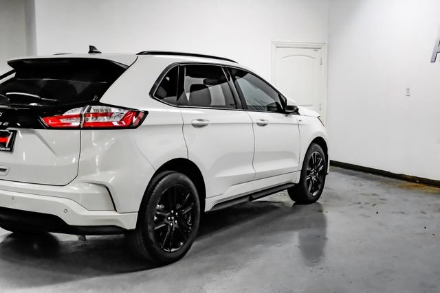 Used 2022 Ford Edge ST-Line AWD/4WD image 10