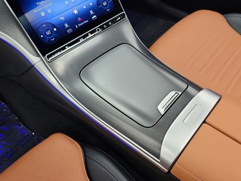 Used 2023 Mercedes-Benz C 300 Sedan image 11