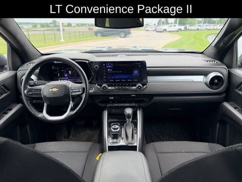 Used 2023 Chevrolet Colorado LT w/ LT Convenience Package II AWD/4WD image 7