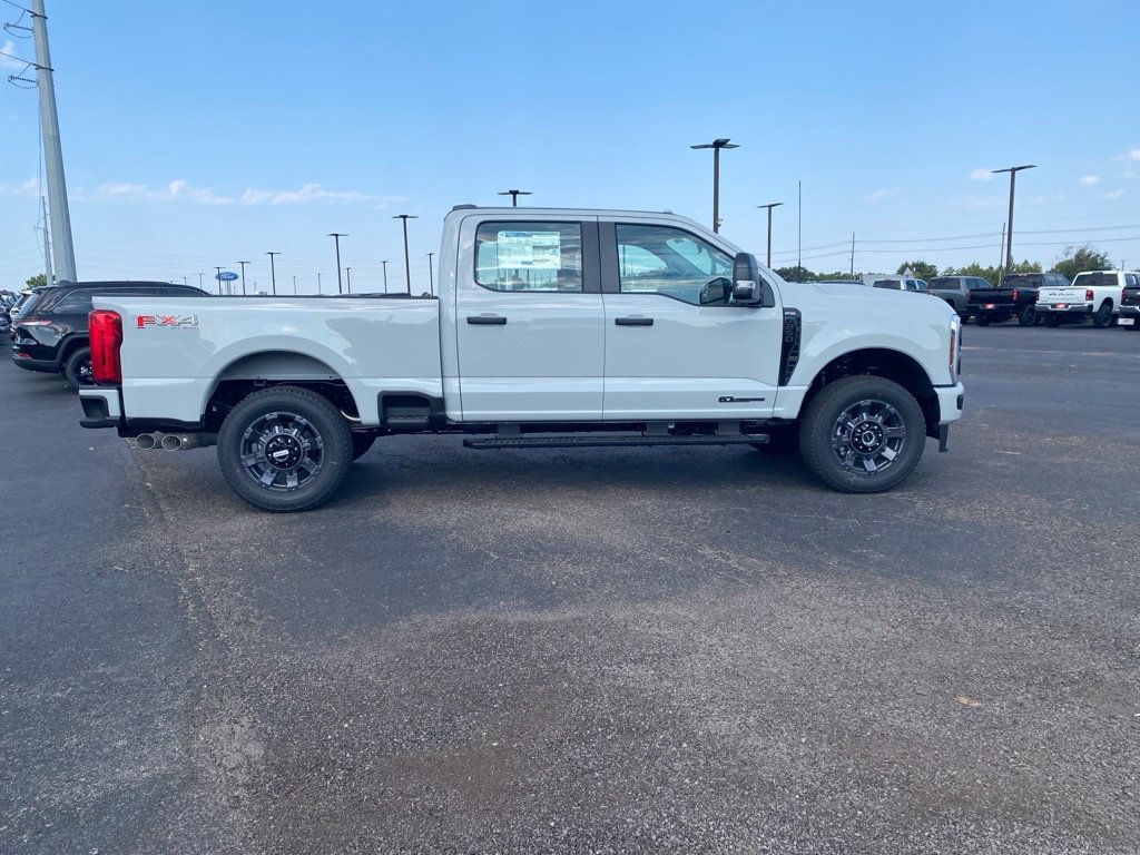 New 2026 Ford F250 XL w/ STX Appearance Package AWD/4WD image 10