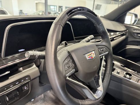 Used 2024 Cadillac Escalade Sport w/ LPO, ONYX Package image 10